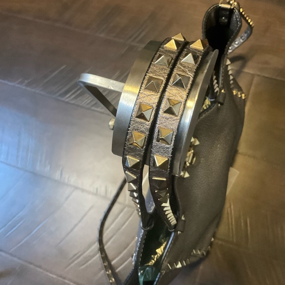 Valentino Garavani Rock Stud Tote 2 Way - Picture 9 of 15